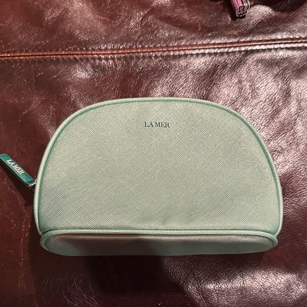 La Mer Mint Green Travel Pouch